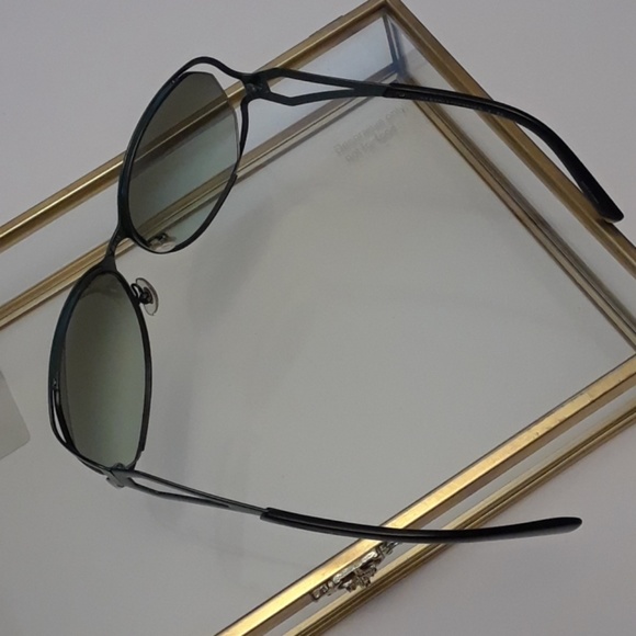 New ?Armani Exchange sunnies? main image 7